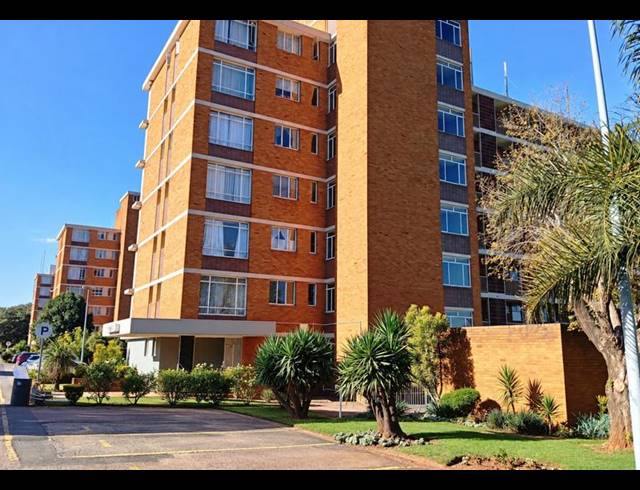 2 BEDROOM APARTMENT FOR SALE IN ELARDUSPARK
